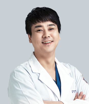 공윤표 원장
